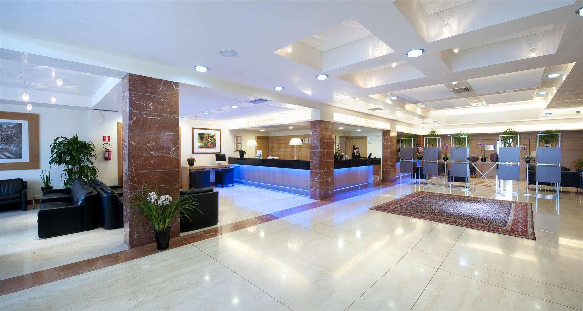 Park Hotel Centro Congressi Потенца Экстерьер фото