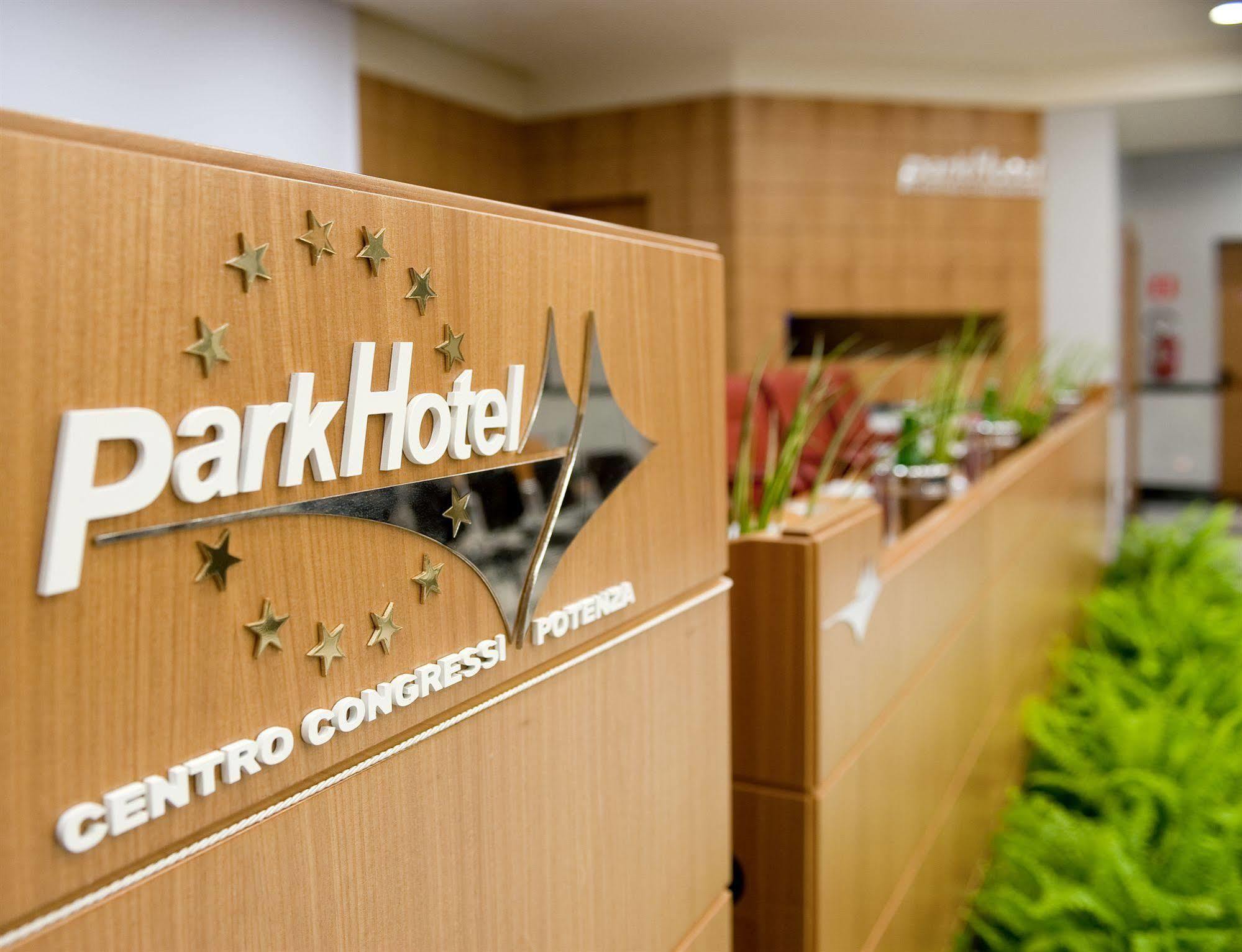 Park Hotel Centro Congressi Потенца Экстерьер фото
